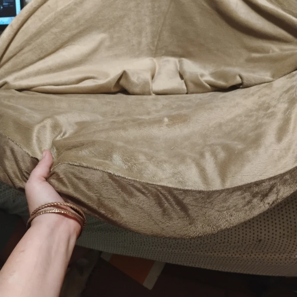 Cozy Brown Pet Bed